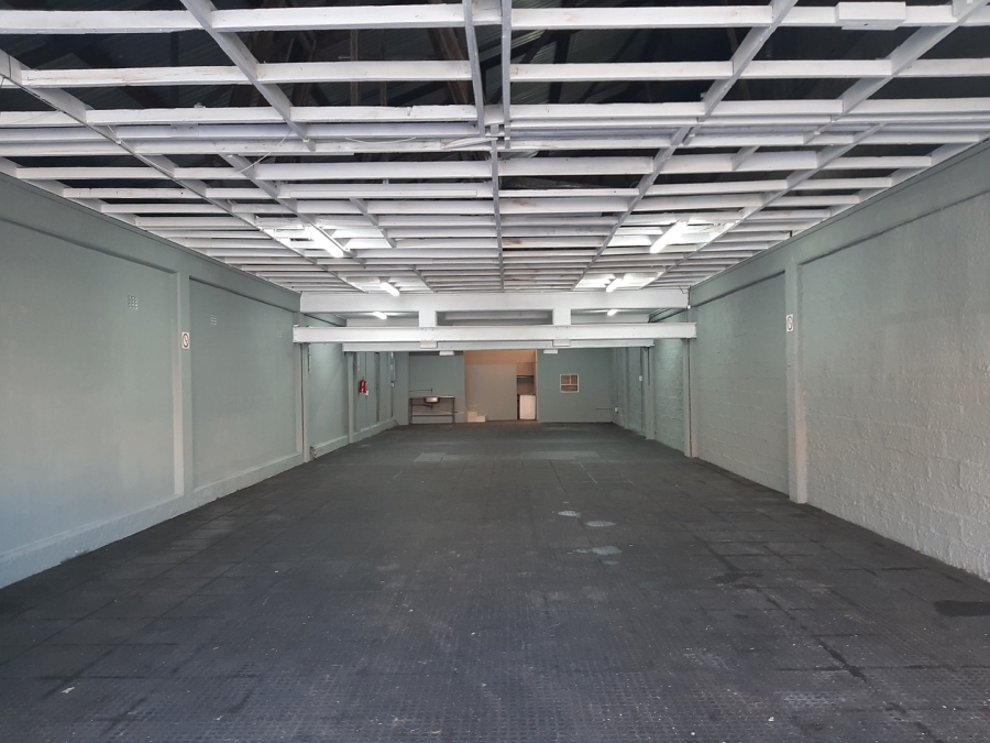 To Let commercial Property for Rent in East London Central Eastern Cape